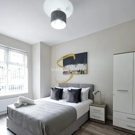 Mcr 5br - Ao Arena, Etihad Stadium & Old Trafford - Family & Work Stay- Parking マンチェスター