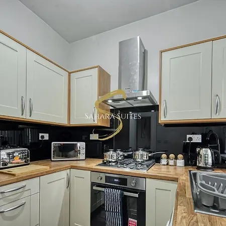 Mcr 5br - Ao Arena, Etihad Stadium & Old Trafford - Family & Work Stay- Parking 別荘 マンチェスター