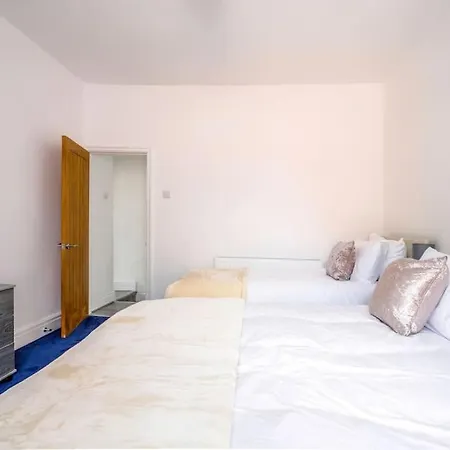 別荘 Big New House - 5bdr Near マンチェスター