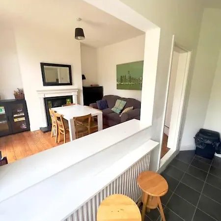 度假居 United View! Big House, Prime Location, Transport