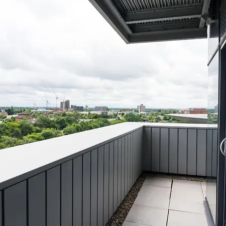 Drillzstays - Salford Quays Free Parking