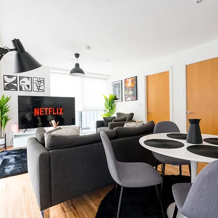 Drillzstays - Salford Quays Free Parking Apartment *