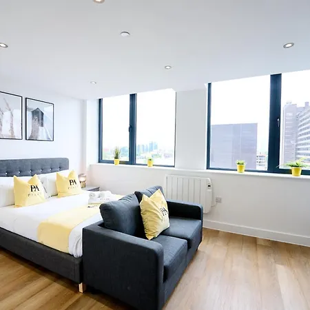 Skyline Sanctuary Apartment