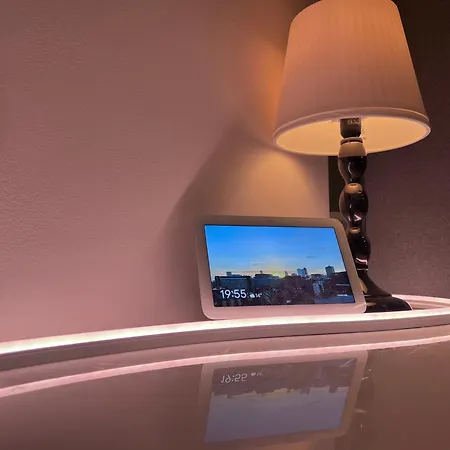 Cutting Square Cozy Getaway Hotel Manchester