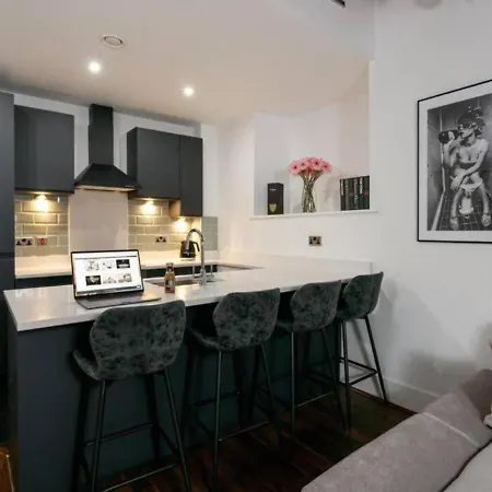 Cavern By The Heim Residences * Manchester