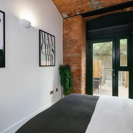 Cavern By The Heim Residences Апартаменты *