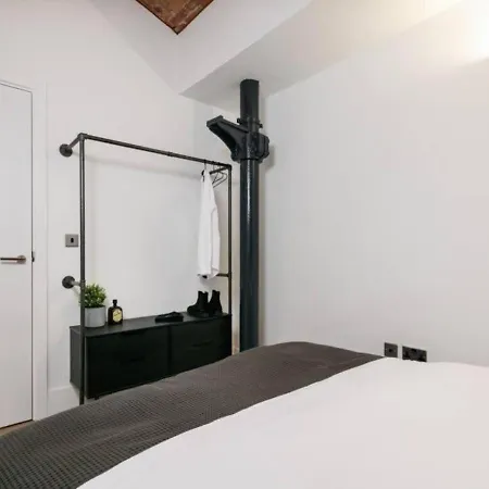 Апартаменты Cavern By The Heim Residences *