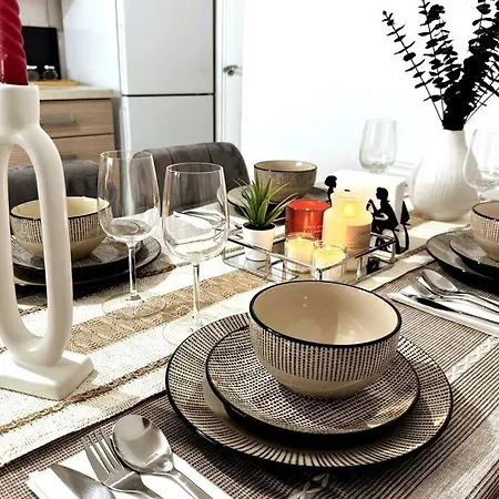 New Modern Townhouse Free Parking Hotel 4*