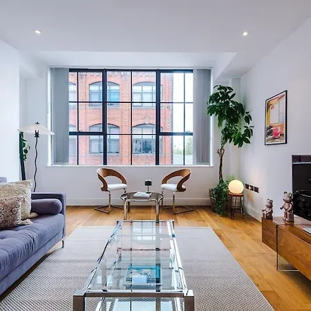 Sleek Loft Oasis In Centre * Manchester