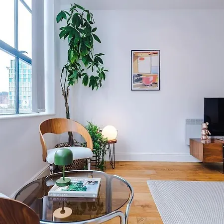 Apartament Sleek Loft Oasis In Centre Manchester