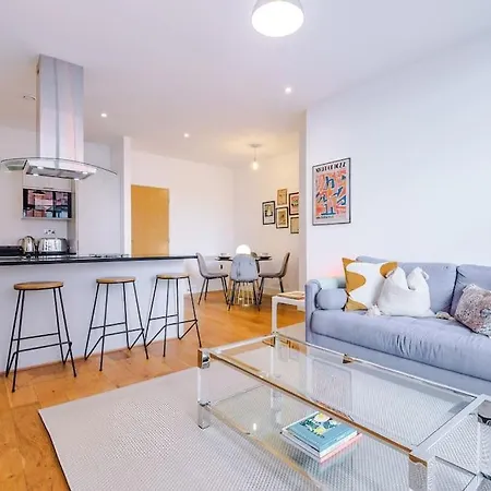 Sleek Loft Oasis In Centre * Manchester