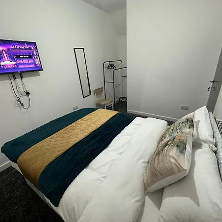 Dans Place Манчестер