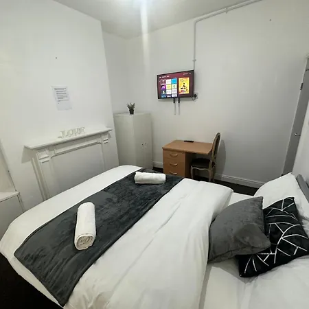 Dans Place Homestay Manchester