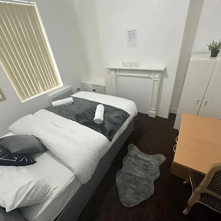 Dans Place * Manchester