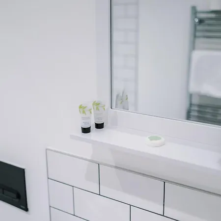 Hilltop Serviced - Piccadilly * Manchester