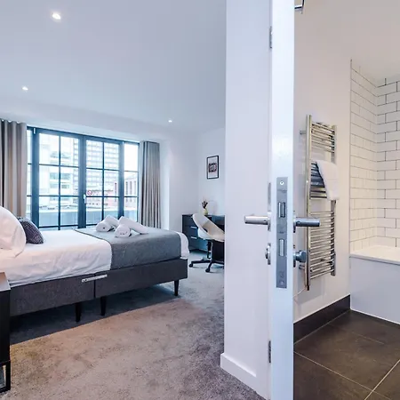 Апартаменты Hilltop Serviced - Piccadilly