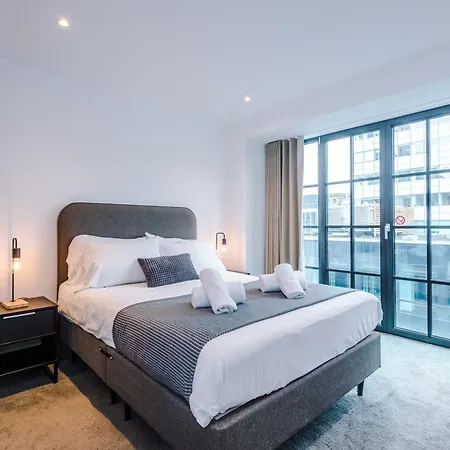Hilltop Serviced - Piccadilly