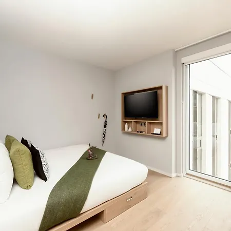 Wilde Centre 4*