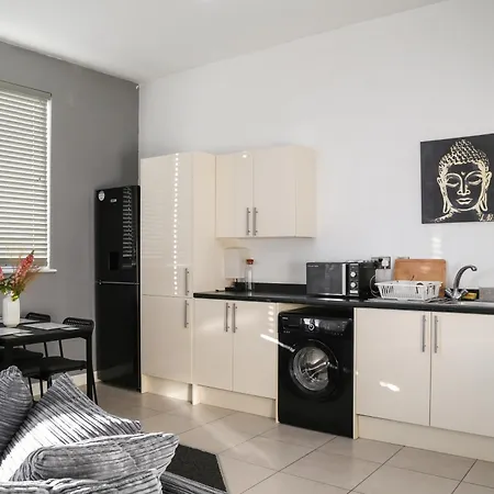 Luxurious & Lavish Salford Quays Free Parking Манчестер