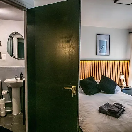 Urban Luxury: Spinningfields 2 Bed Appartement Manchester