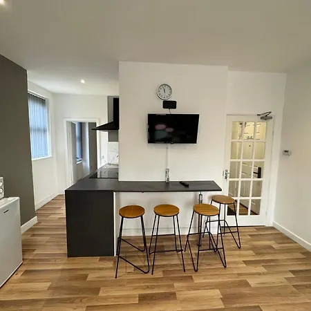 Mk Apartments, Chorlton, Manchester, Car Park Appartement Manchester