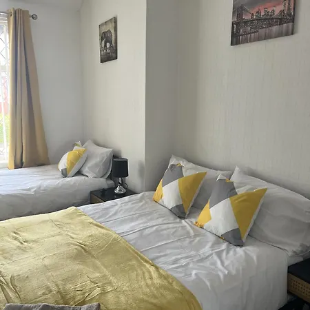 Holiday home Droylsden House Manchester