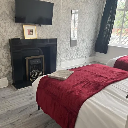 Droylsden House Дом отдыха Манчестер