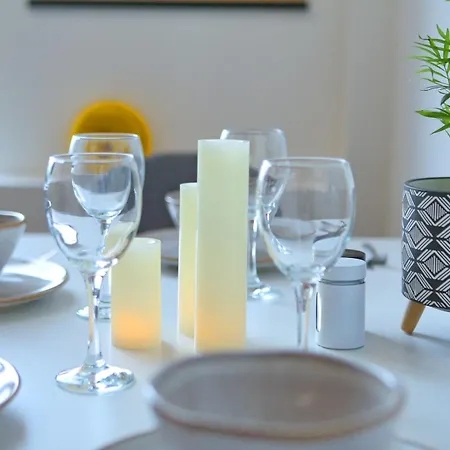 Trafford Duplex - Pass The Keys Διαμέρισμα *