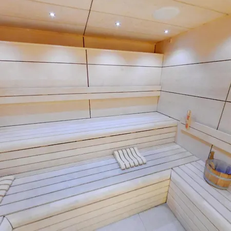 Apartment Zen Retreat Penthouse - Panoramic Views Pass The Keys *