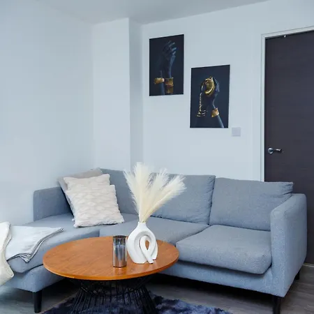 In Luxury Hotel Manchester