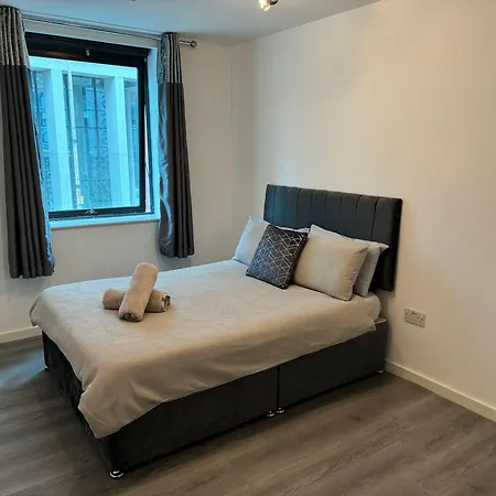 Apartament Spacious 2 Double Bedroom Near Centre, Salford Manchester