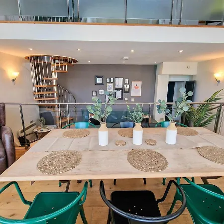 Luxury Piccadilly Duplex Flat By Superhost Manchester