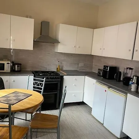 アパート Stylish Large 3 Bedroom In