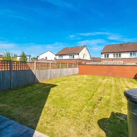 فيلة Stunning House In For Business & Leisure - Wi-fi & Parking By Purestay Serviced مانشستر