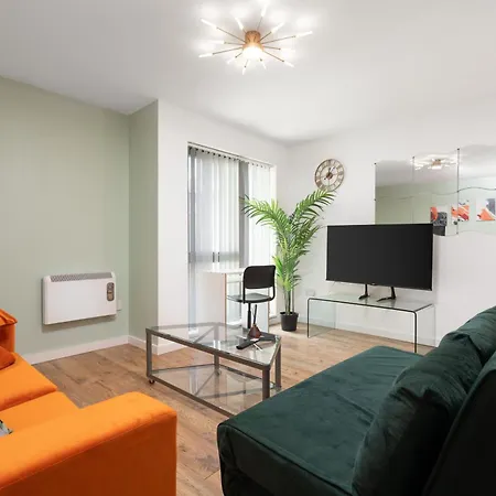 Free Parking - Immaculate 1bd Flat - Salford Quays Apartment Manchester