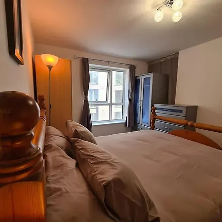 Apartment Centrally Located Mcr Modern