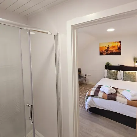 Studio 61 Humphrey Road - Jcs Property Apartment