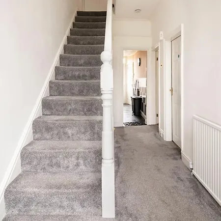 A Lovely And Comfortable * Manchester