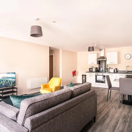 Apartment Lovely 2 Bedroom Manchester