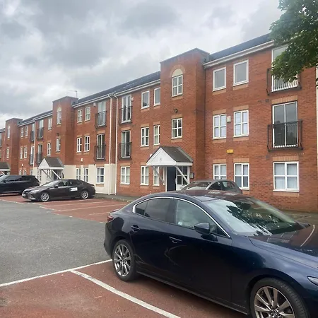 דירה Lovely 2 Dbl Bed Near Heaton Park And North Hospital With Parking *