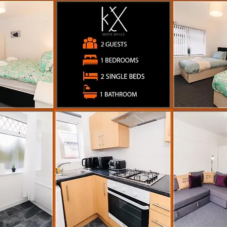 Sleek Shared Abode Sleeps 2 Guests Hotell Manchester
