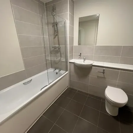 Daire Near Centre Manchester