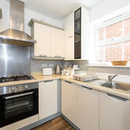 Apartmán 2 Bed Flat Near City Centre *