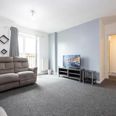 2 Bed Flat Near City Centre * Manchester