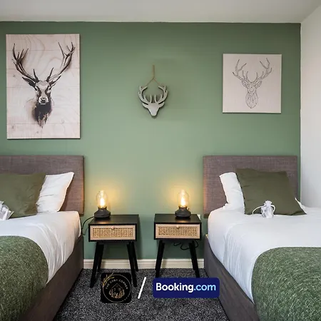 Cosy 4-Bed House L Garden L Free Parking L Wifi L Specious L Hosted By The Cosy Corner Nationwide Apartamento Mánchester