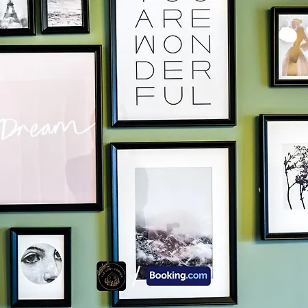 Apartamento Cosy 4-Bed House L Garden L Free Parking L Wifi L Specious L Hosted By The Cosy Corner Nationwide Mánchester