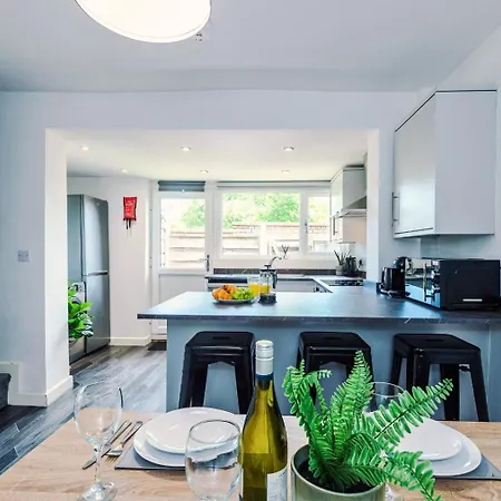 Holiday home - Terraced Manchester