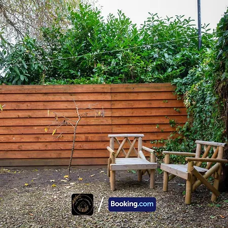 Apartment Cosy Corner: 3-bedroom House With Garden And Free Parking Manchester