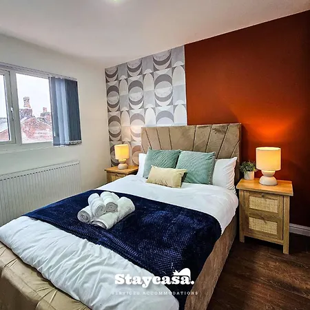 Modern & Spacious 5-bedroom House With Game Tatil Evi *