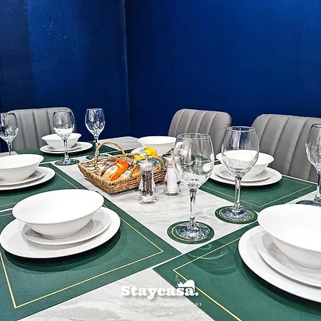 Modern & Spacious 5-bedroom House With Game Tatil Evi Manchester